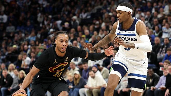 贡献稳定的 贡献稳定的