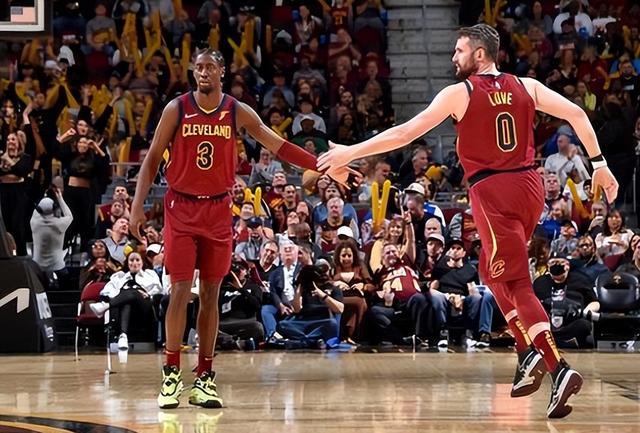 坚持不懈的 坚持不懈的