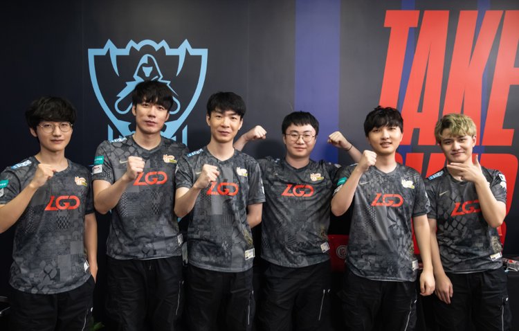 区预选赛中 区预选赛中