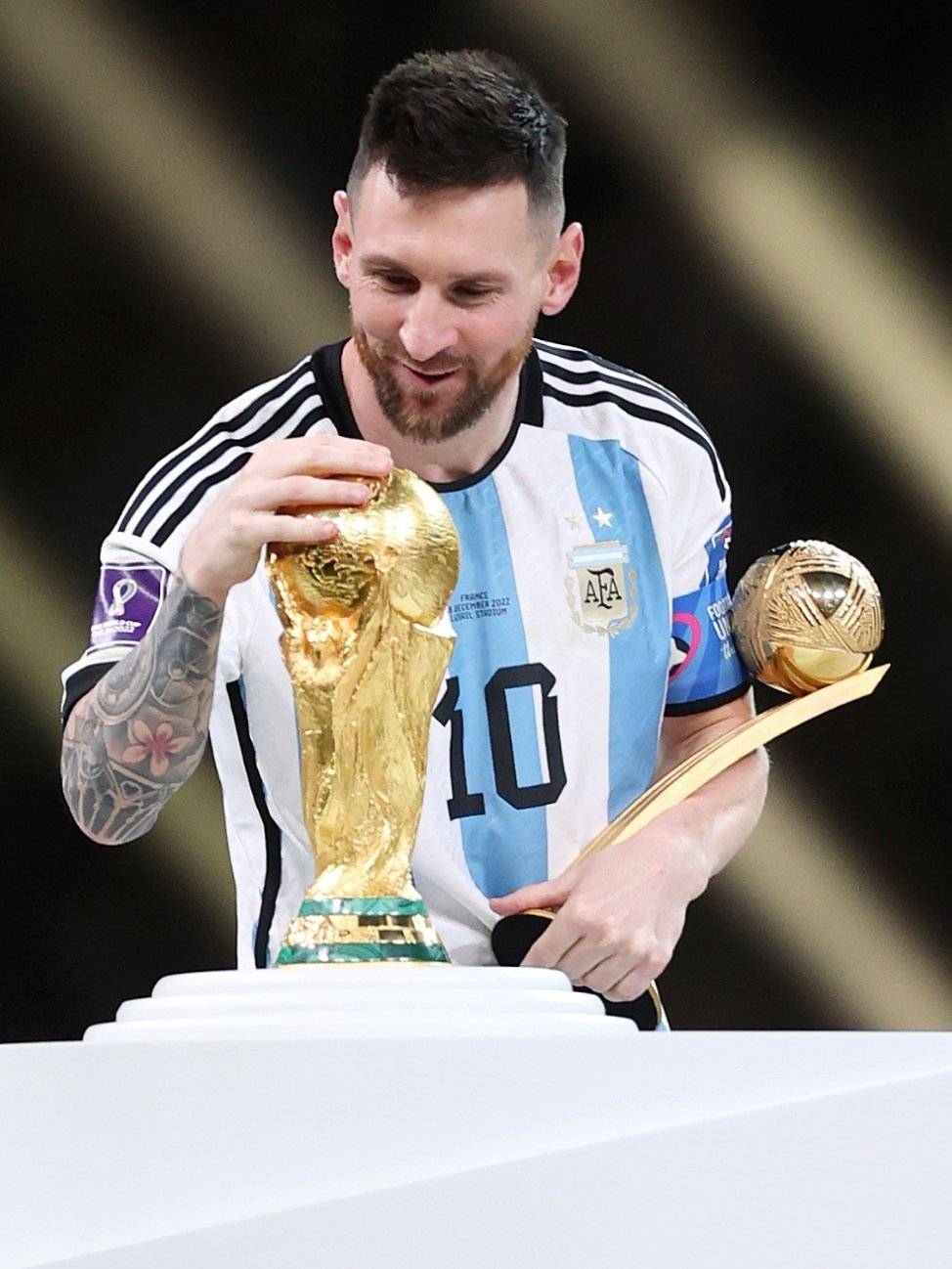 牙制造威胁 牙制造威胁