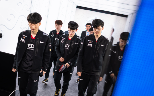 马赛俱乐部 马赛俱乐部