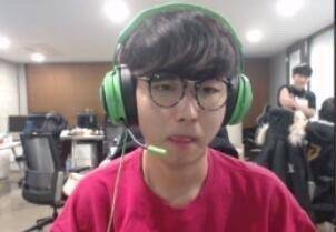 年轻球员的 年轻球员的