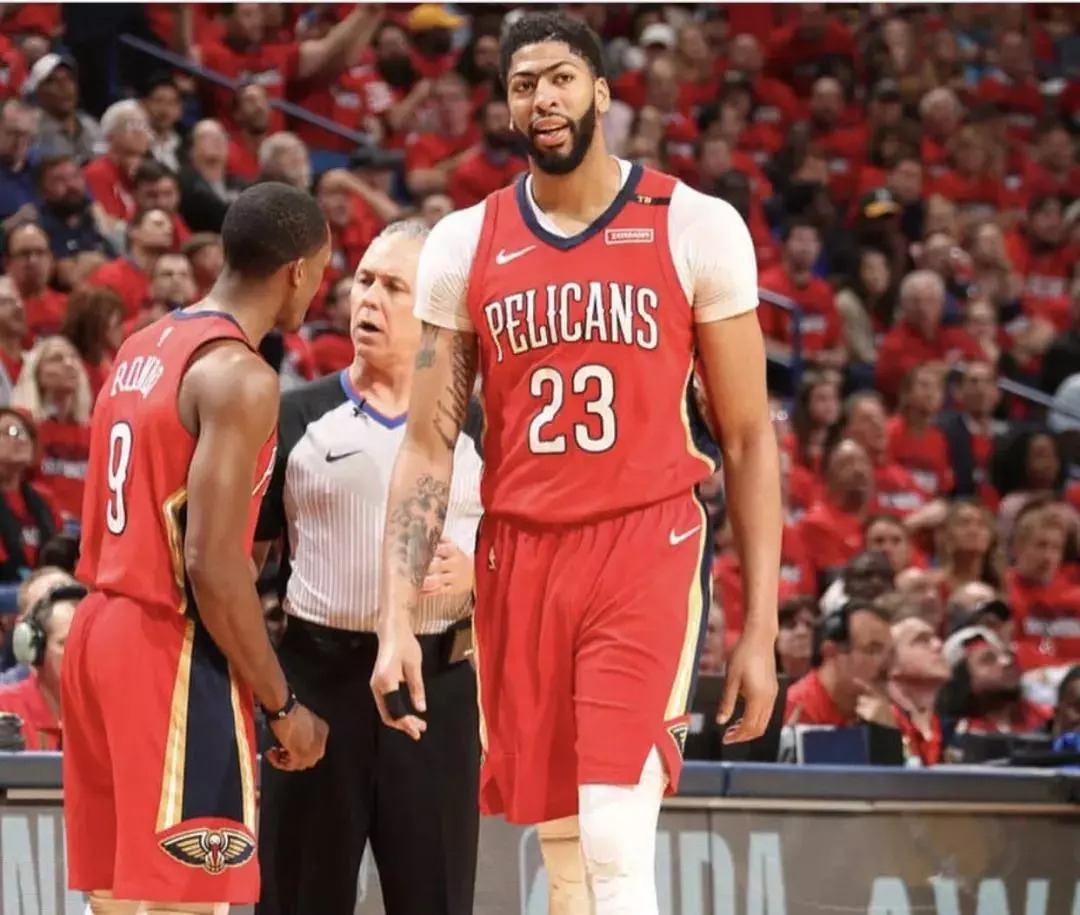 前中场球星 前中场球星