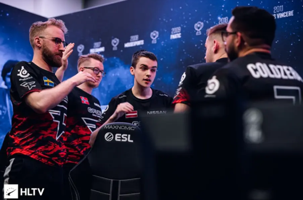 界对其康复 界对其康复