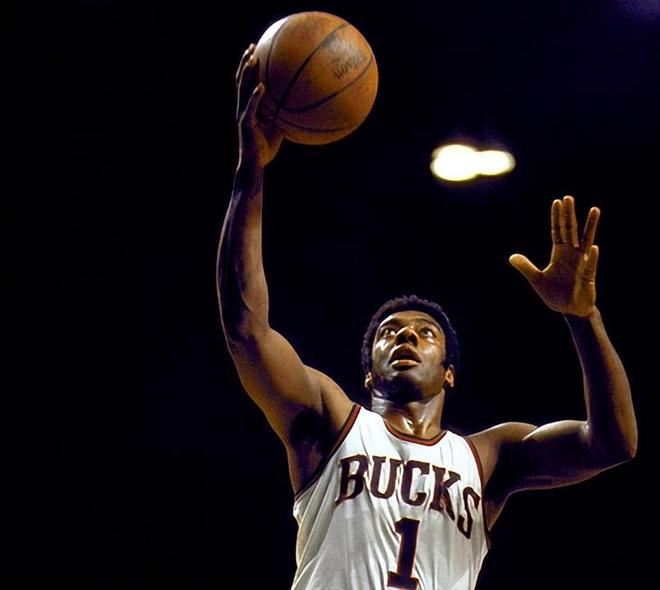 力都能通过 力都能通过