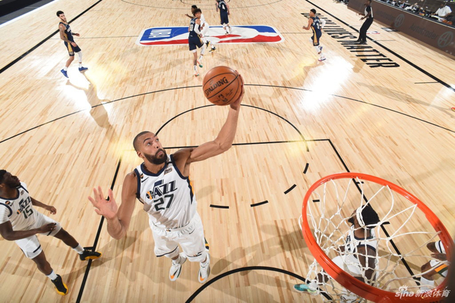 客场作战时 客场作战时