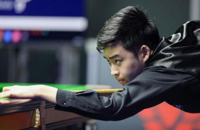 另一部分球 另一部分球