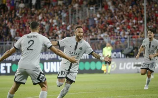 与此同时 与此同时