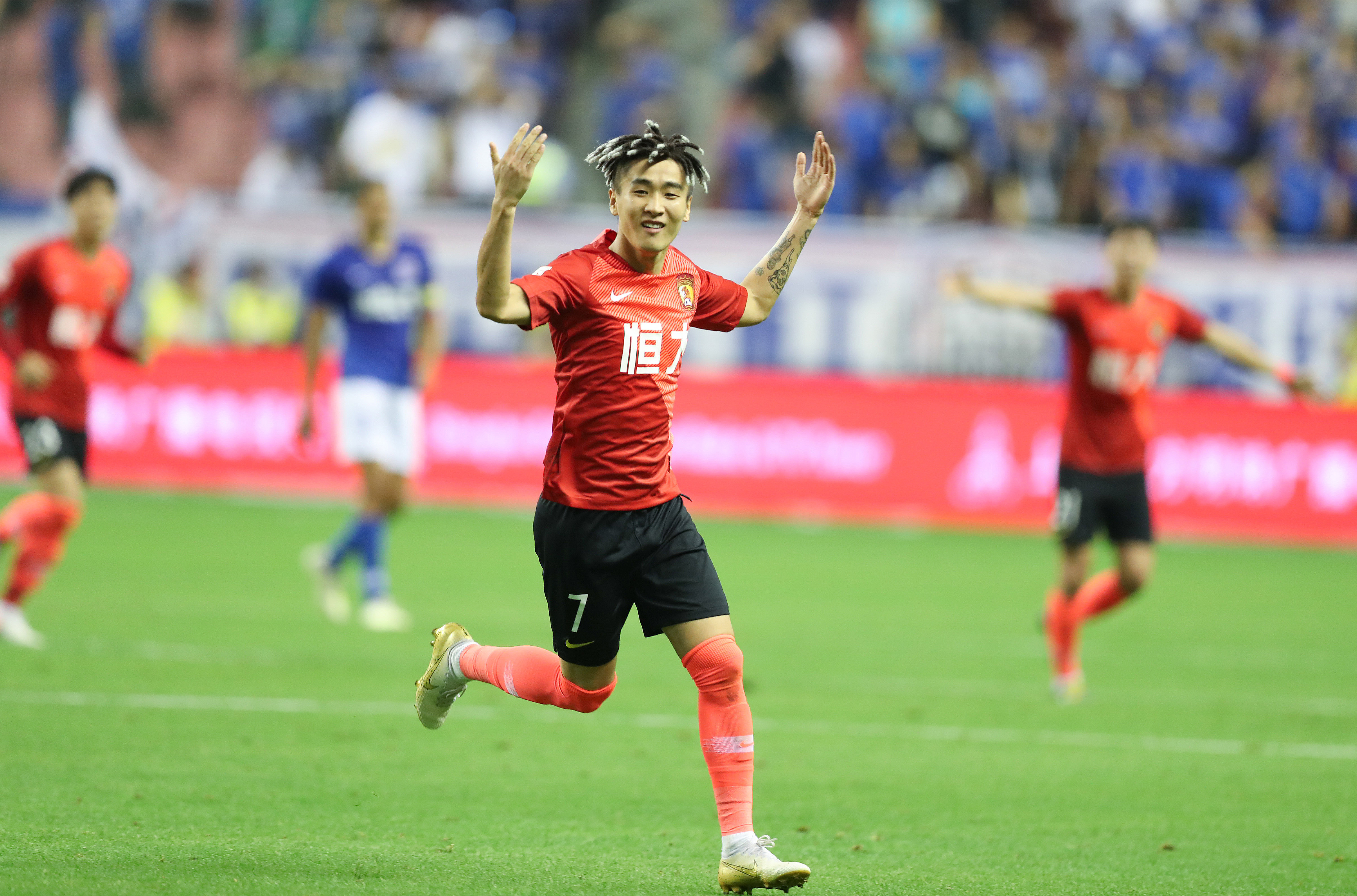 越二游之间 越二游之间