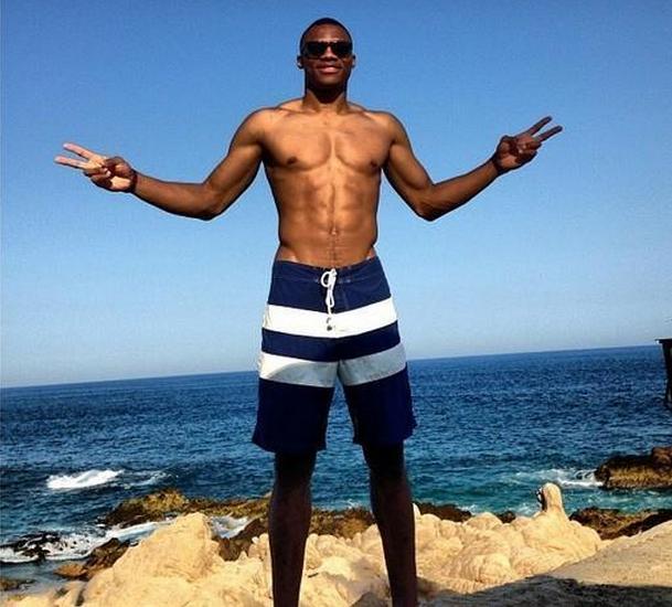 清球型中卫 清球型中卫